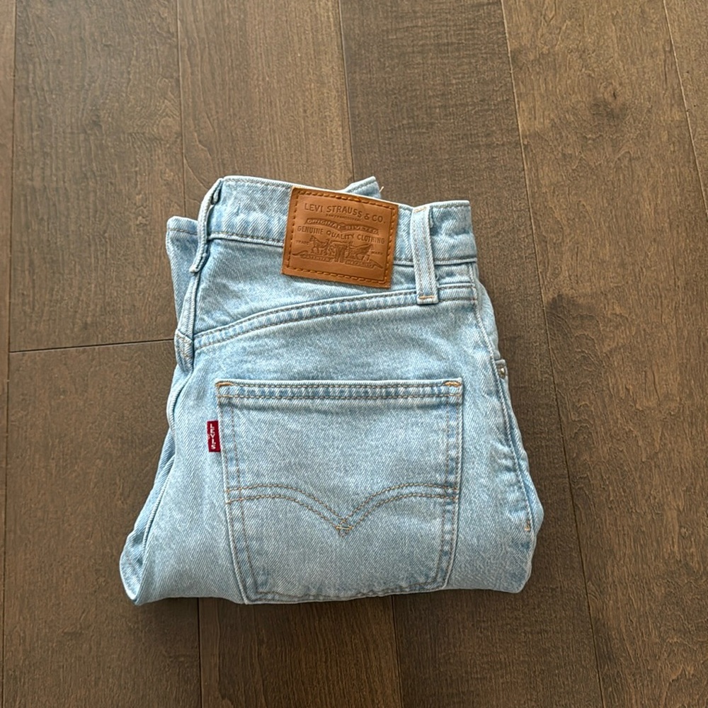levi jeans